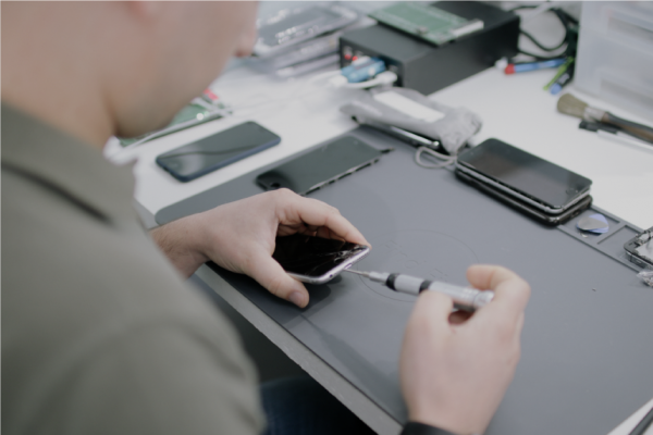 Apple recusa substituir a bateria de iPhones