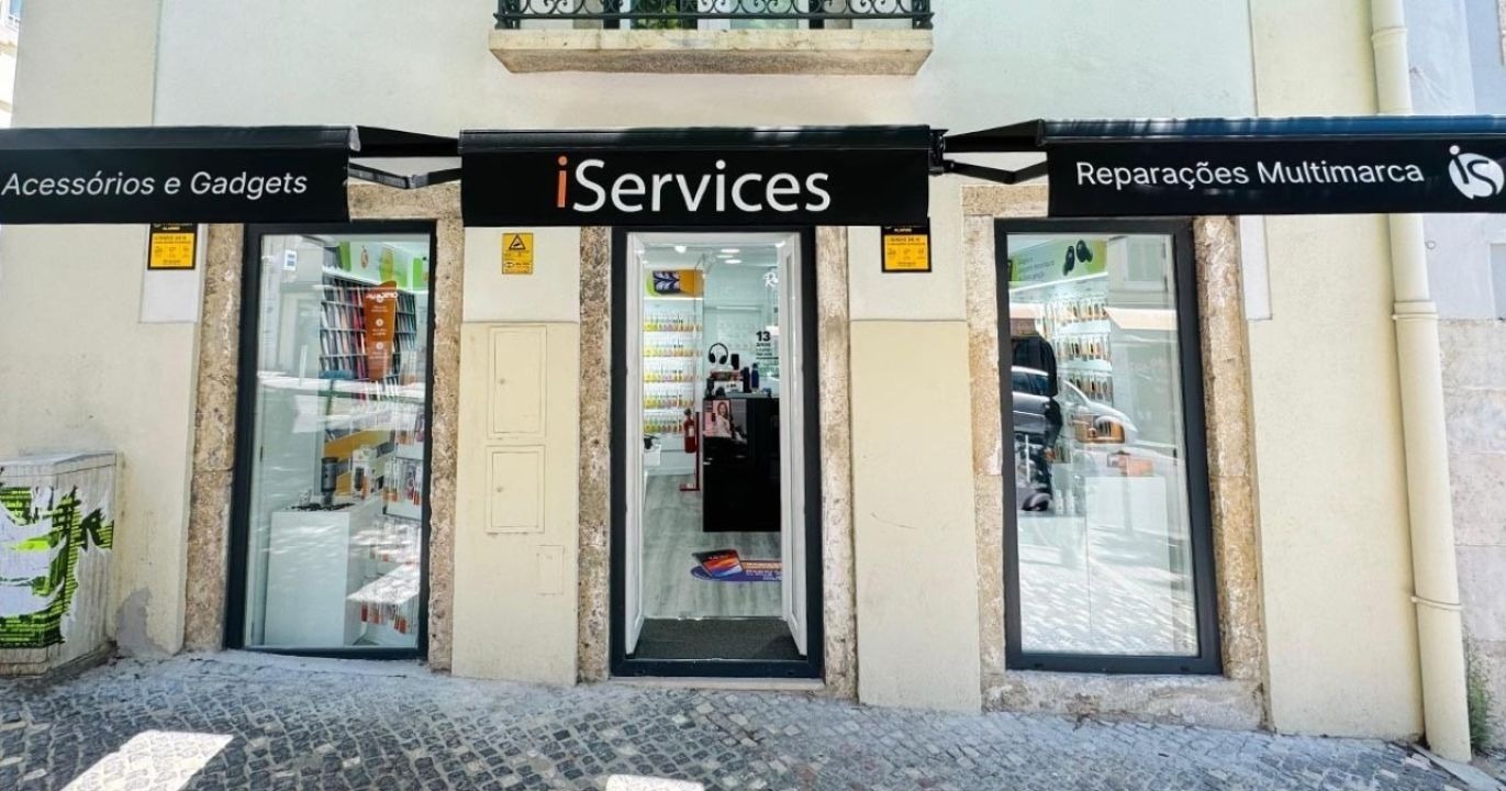 iServices opende een winkel in Ajuda, in Lissabon